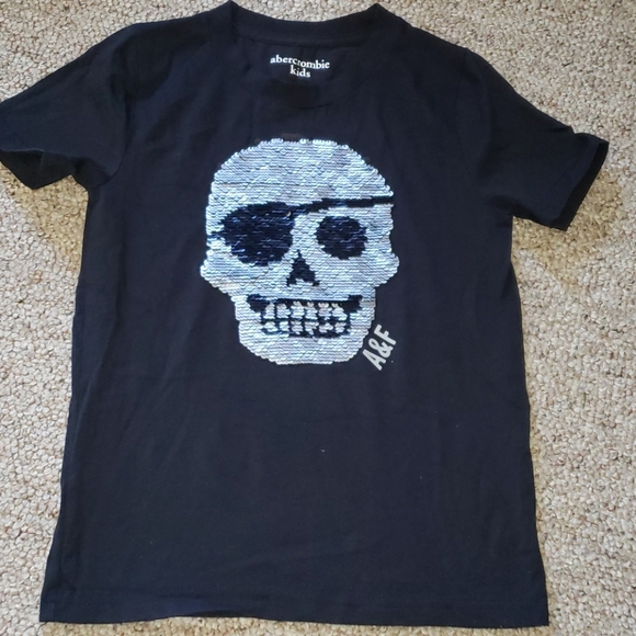 Black 5/6 Abercrombie kids sequin shirt